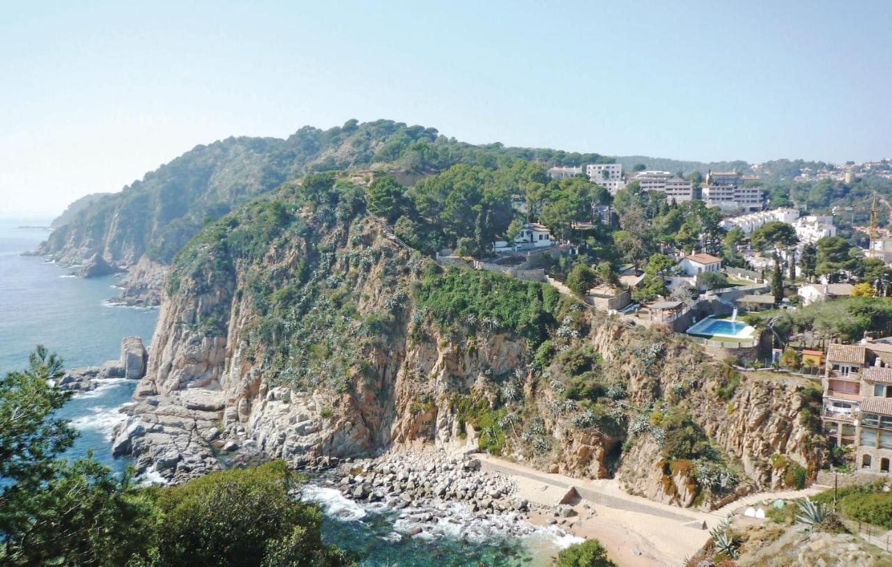 Amazing Apartment In Tossa De Mar With Wifi Esterno foto