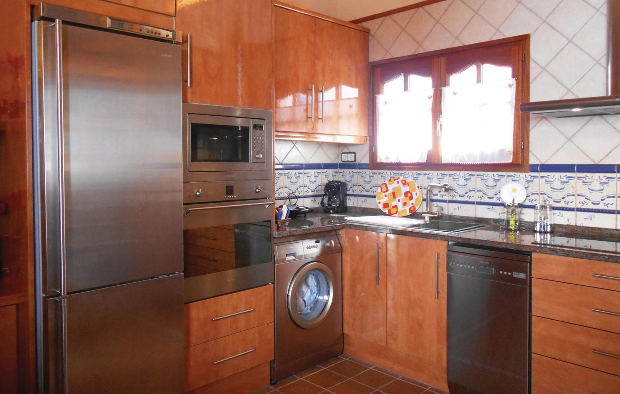 Amazing Apartment In Tossa De Mar With Wifi Esterno foto