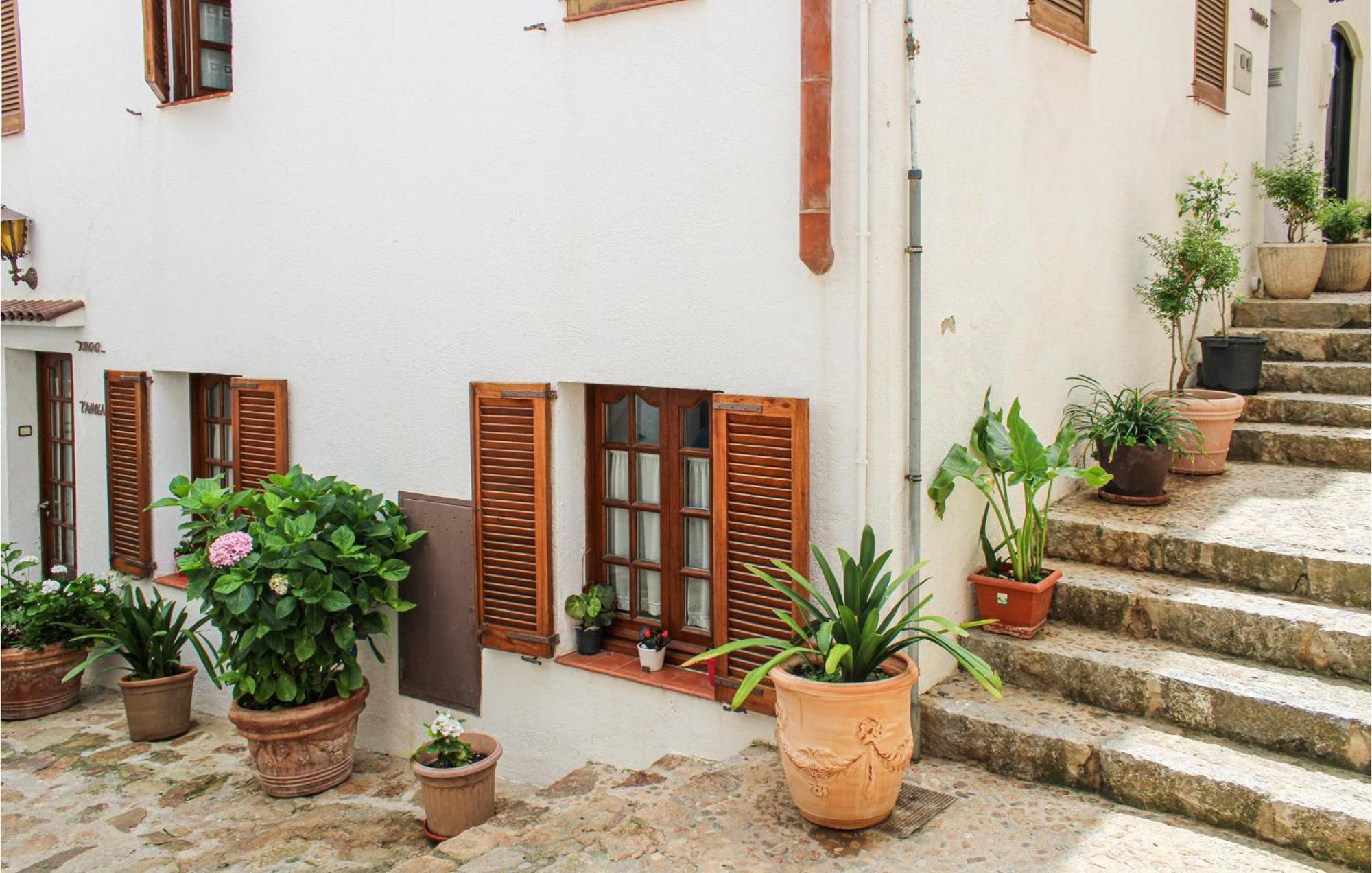 Amazing Apartment In Tossa De Mar With Wifi Esterno foto