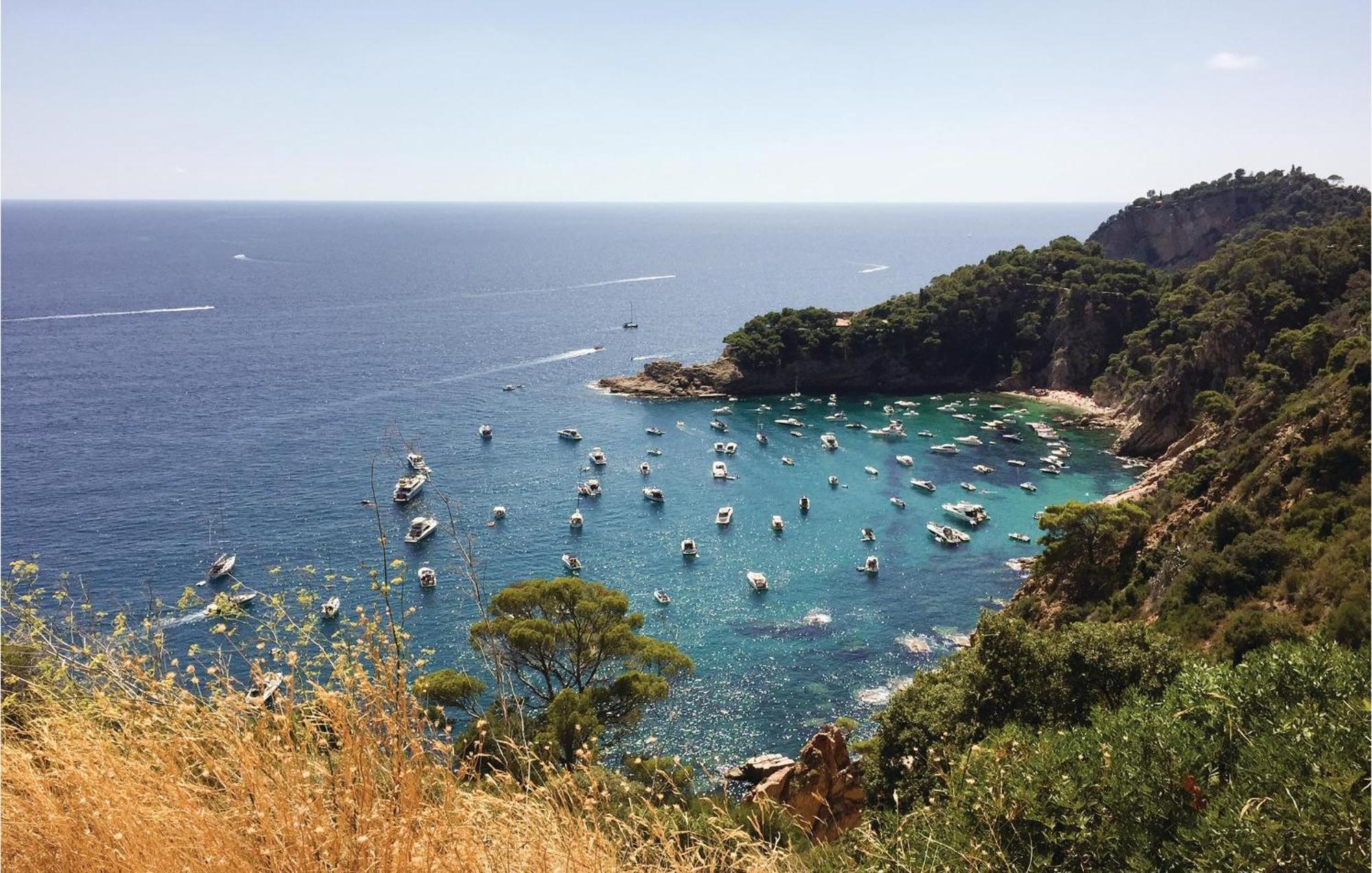 Amazing Apartment In Tossa De Mar With Wifi Esterno foto